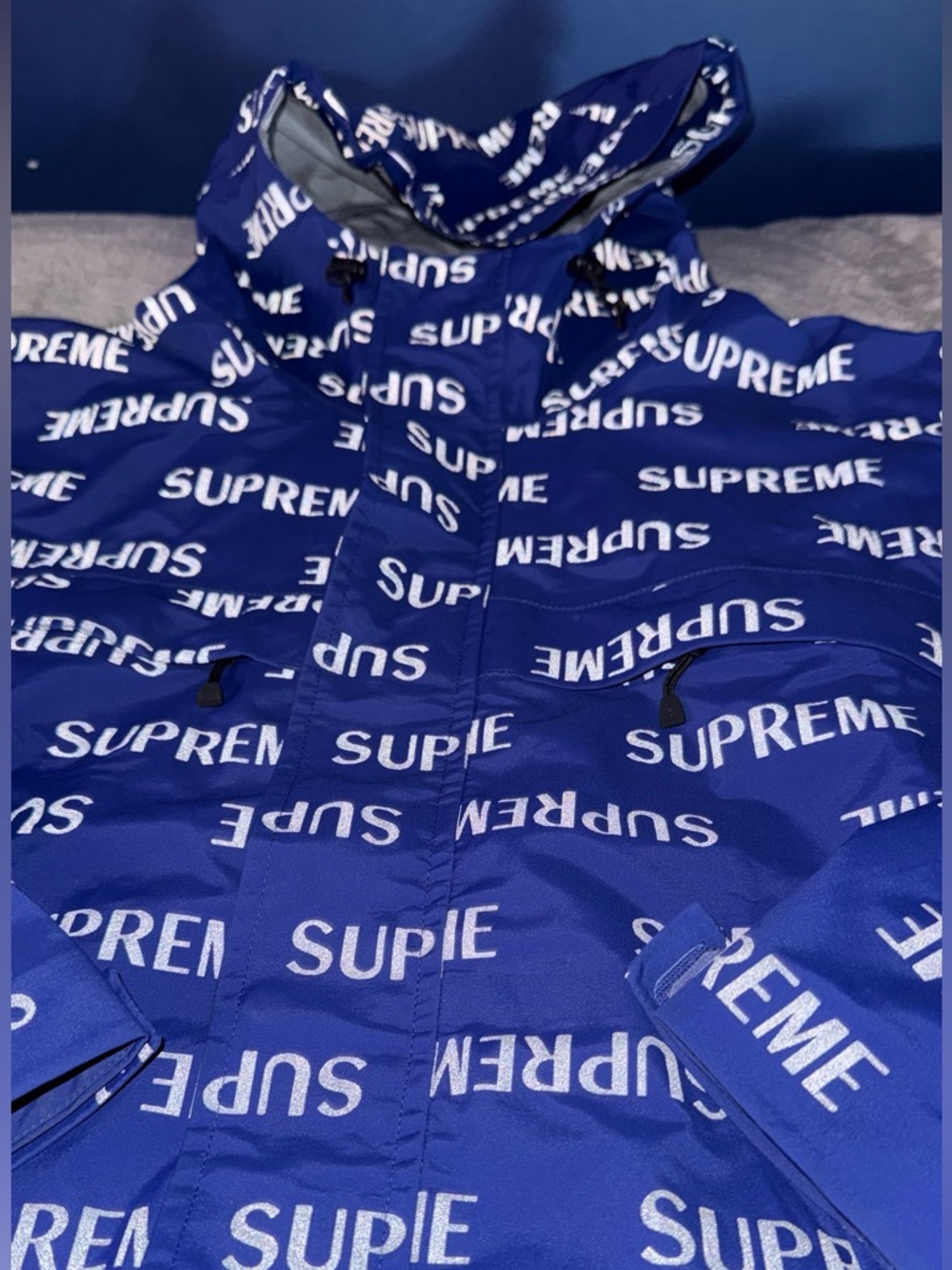 Mens Supreme 3M Reflective Repeat Taped Seam Jacket Blue - Picture 3 of 14